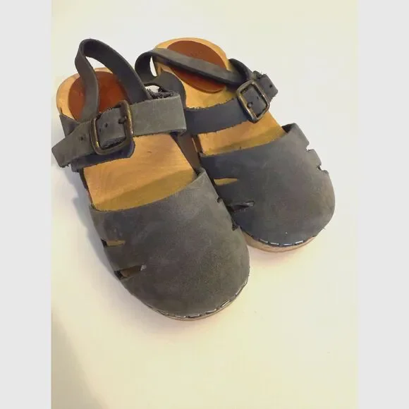 Kids Navy Blue Wooden Clog Sandals with Ankle Strap - Picture 3 of 6